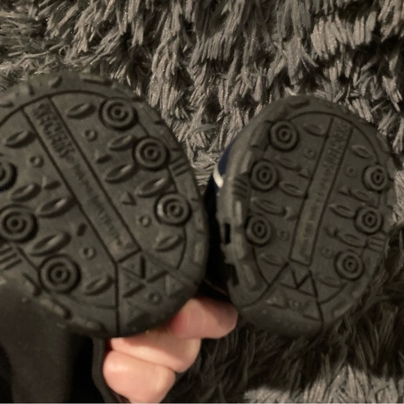 Build A Bear Skechers Sneakers - Picture 3 of 5